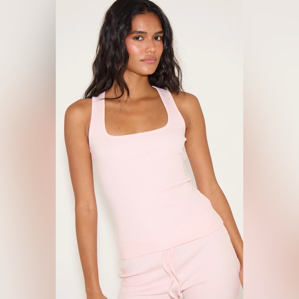 Universal Thread| Pink Crop Tank